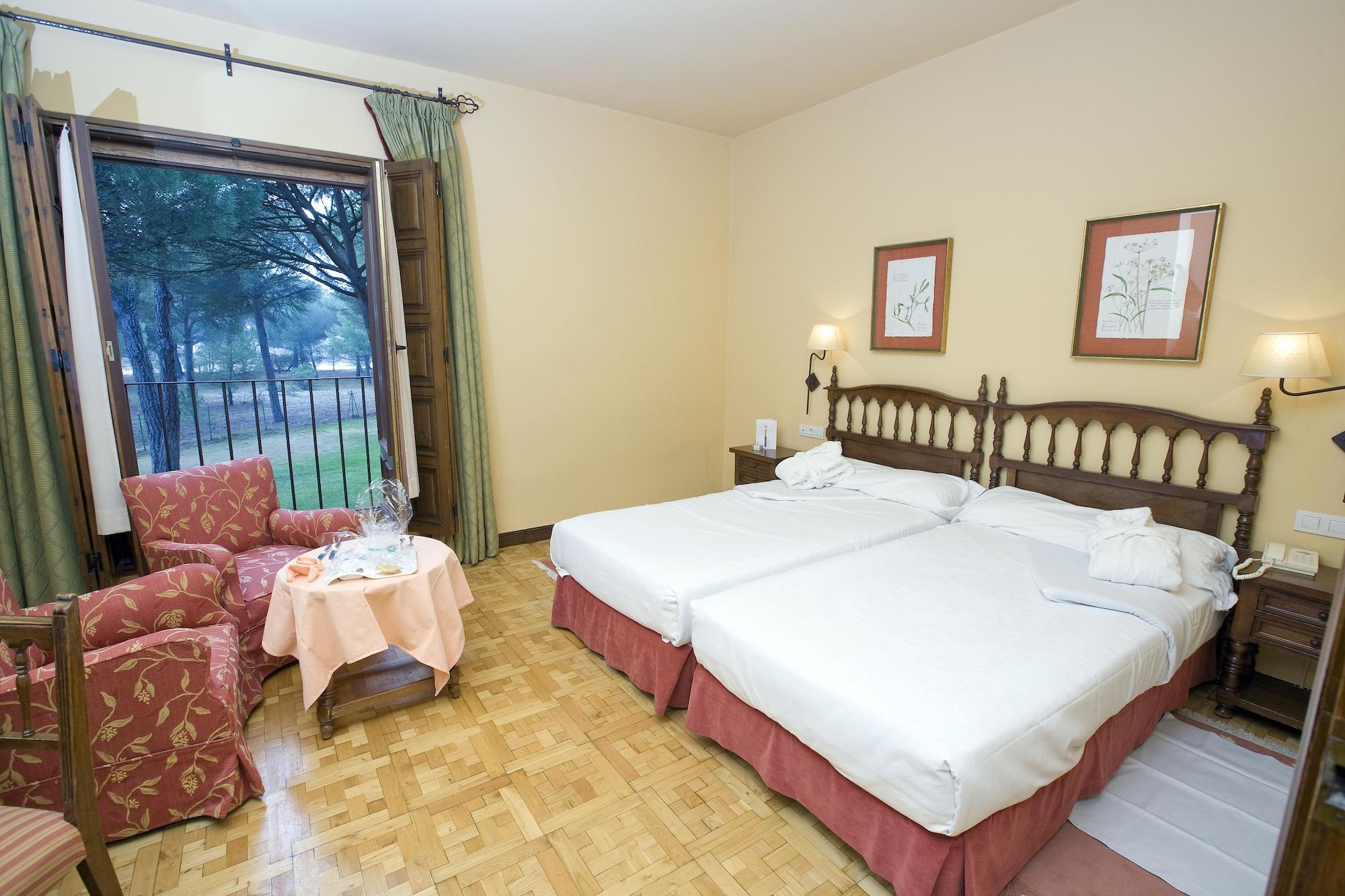 Parador De Tordesillas Esterno foto